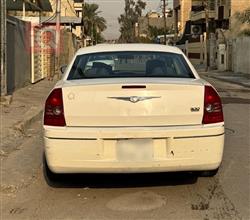 کرایسلەر 300